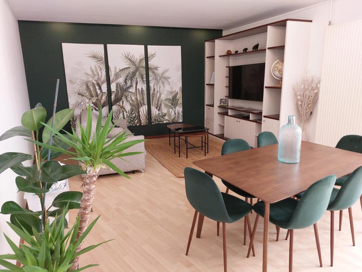Le Peyrot*** Coeur De Ville 55M² Avec Patio Rodez Exterior foto